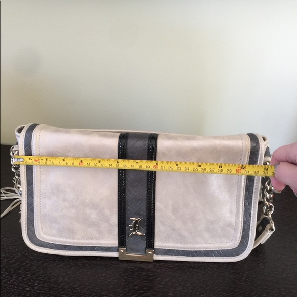 Gwen Stefani L.A.M.B shoulder bag - Picture 6 of 8